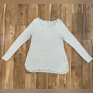 Orvis Women’s Long Sleeve Gray Top Size Large